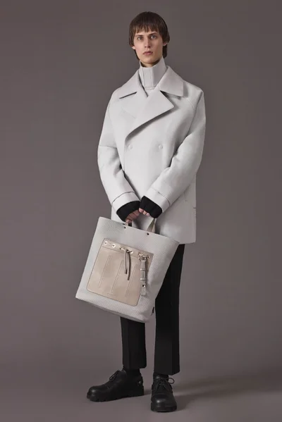 Look 19